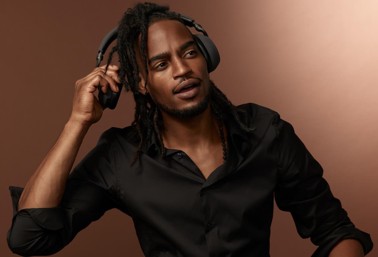 Tasarım Bowers & Wilkins PX7