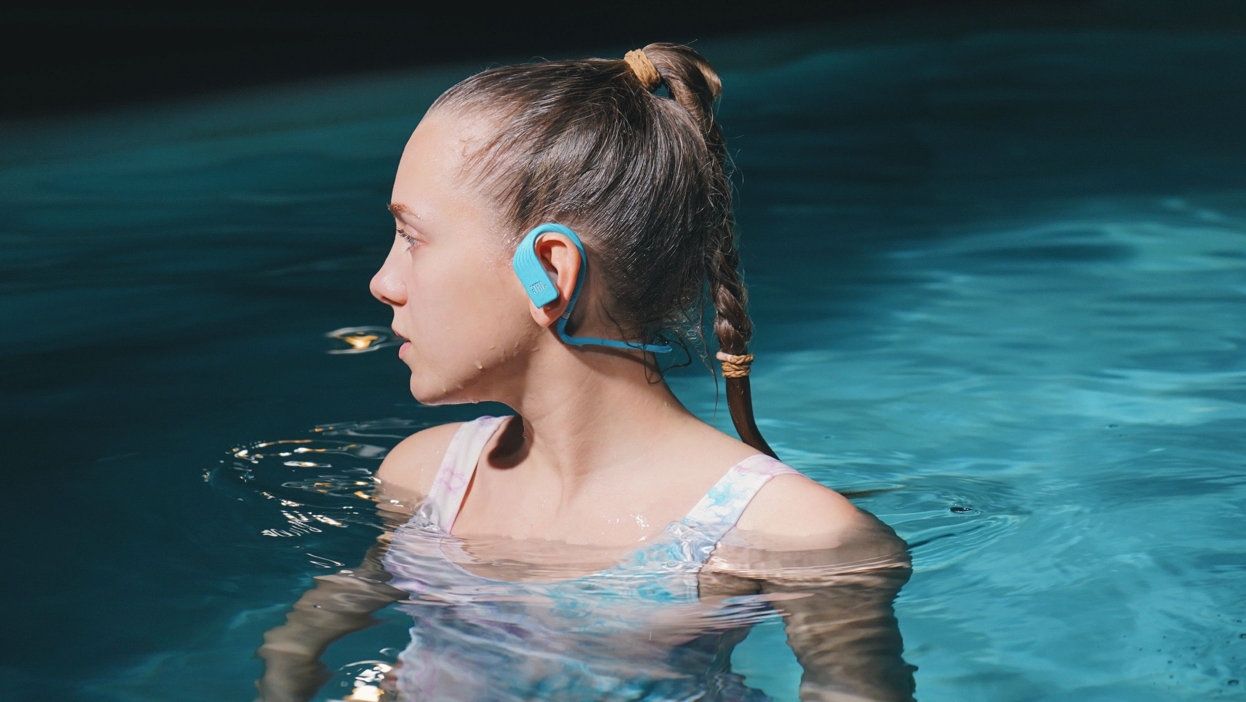 TOP swim headphones