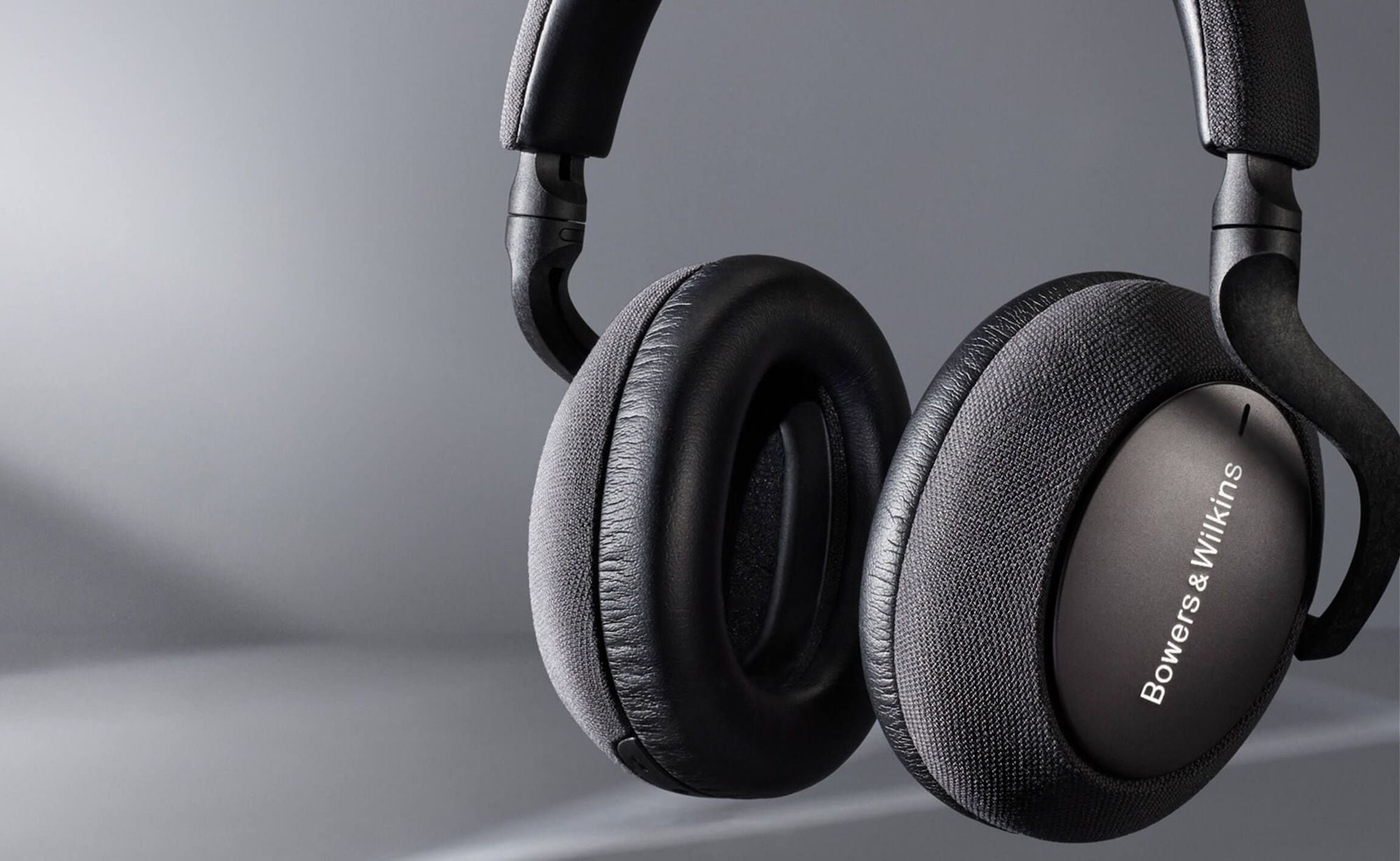 Recensione Bowers & Wilkins PX7