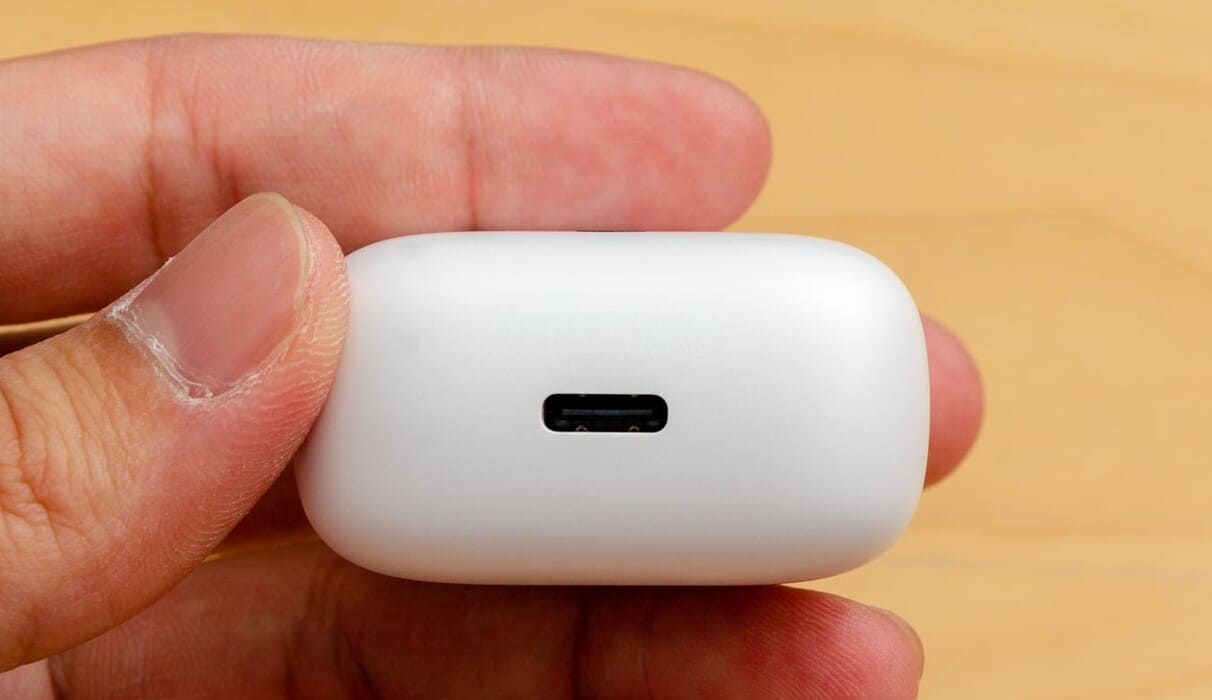 OPPO Enco zdarma USB