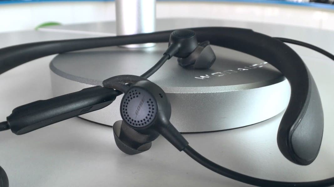 Labākās Bose QC30 trokšņu slāpēšanas austiņas