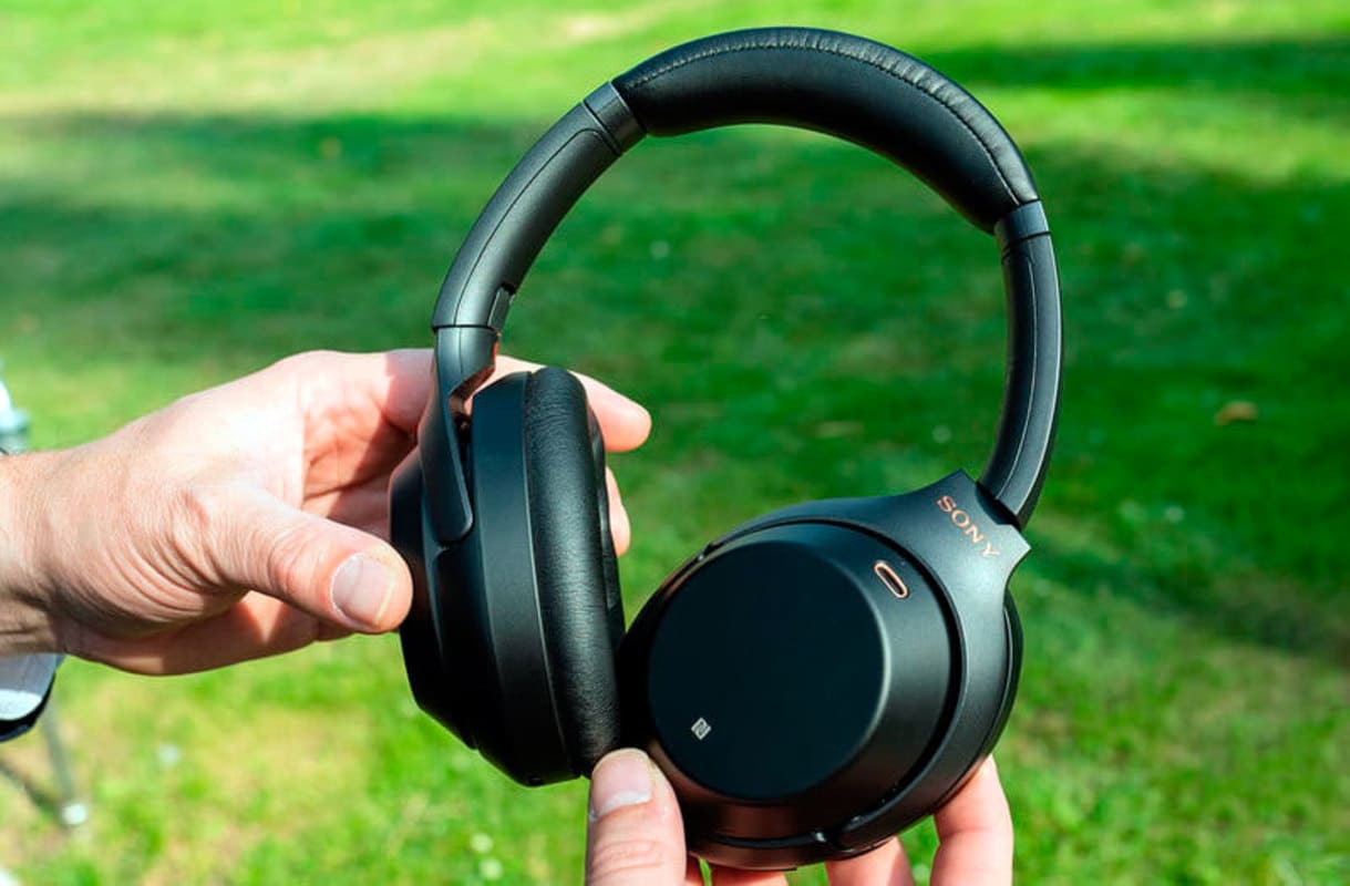 geriausios pilno dydžio ausinės SONY WH-1000XM3