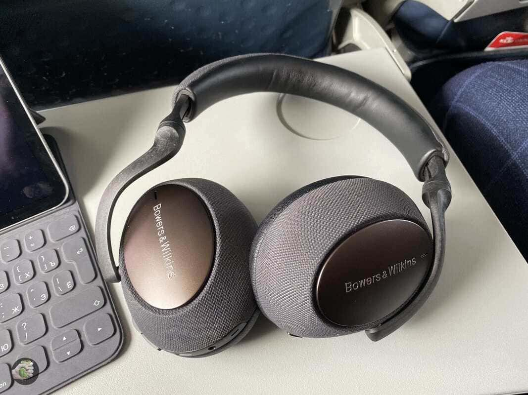 Geriausios „Bowers & Wilkins PX7“ kompiuterinės ausinės