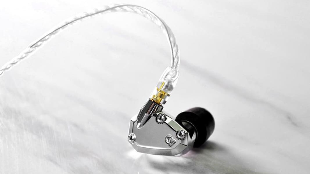 หูฟังสูญญากาศที่ดีที่สุด Campfire Audio Andromeda S.