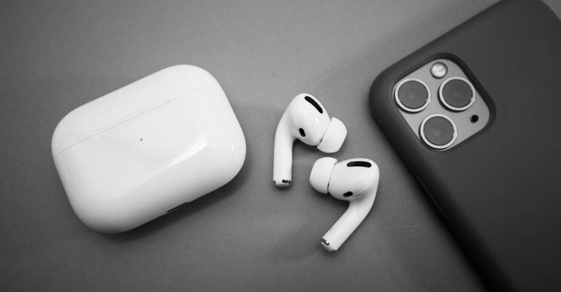 Fon telinga TWS AirPods Pro terbaik