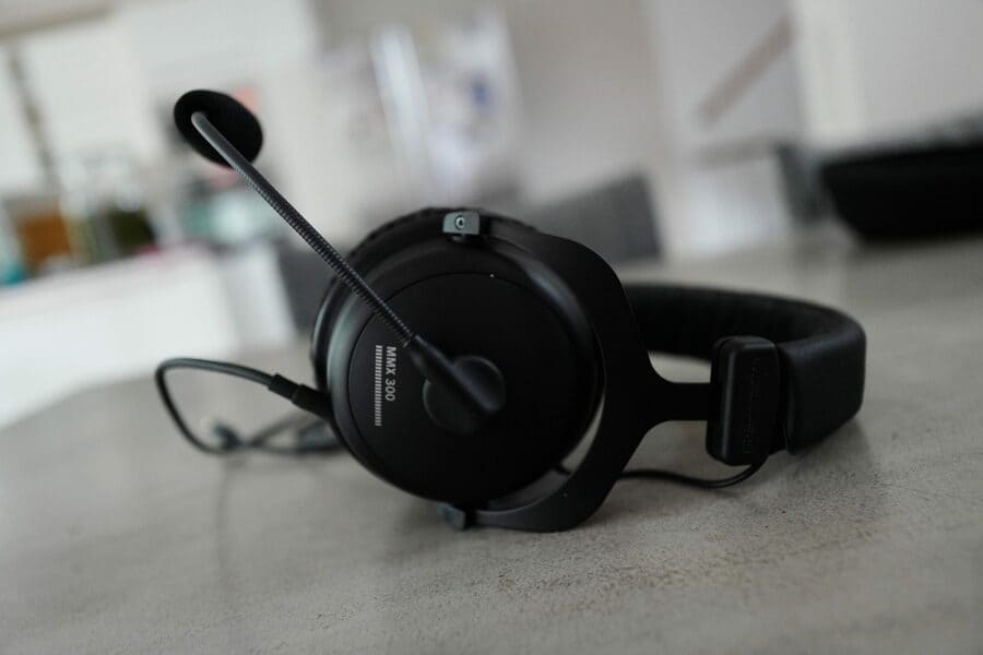 Mga headphone na may mahusay na mikropono Beyerdynamic MMX 300 (2. Generation)