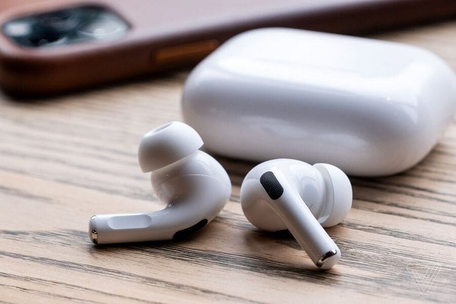 Cara menyambungkan fon kepala AirPods