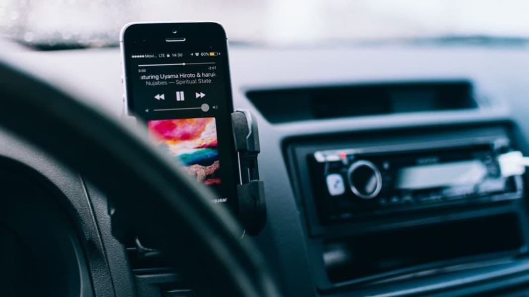 conectando o telefone ao rádio